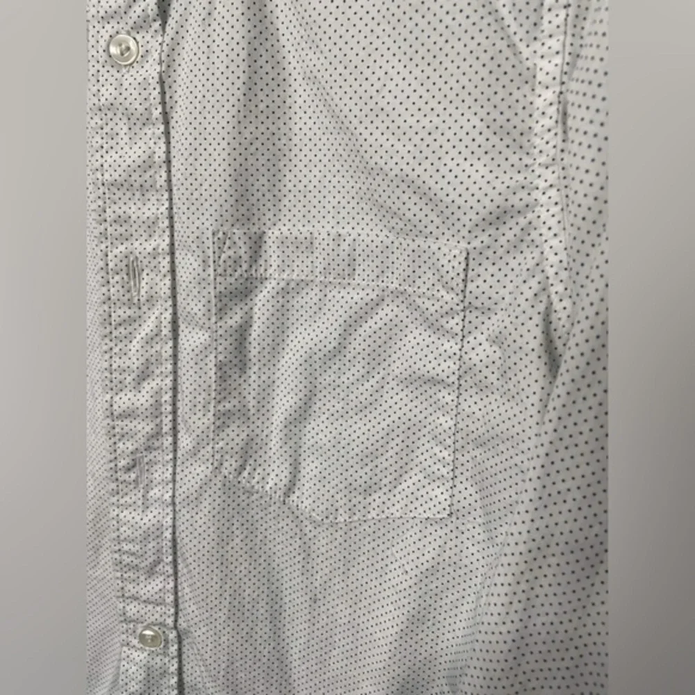 White J.Crew polkadot long sleeve button down size‎ xs